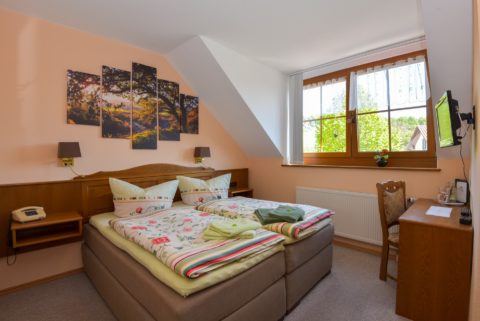 Pension Grünes Herz, Tonnendorf, Zimmer